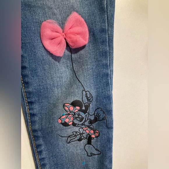 ♻️4T Disney Jeans - Picture 3 of 5